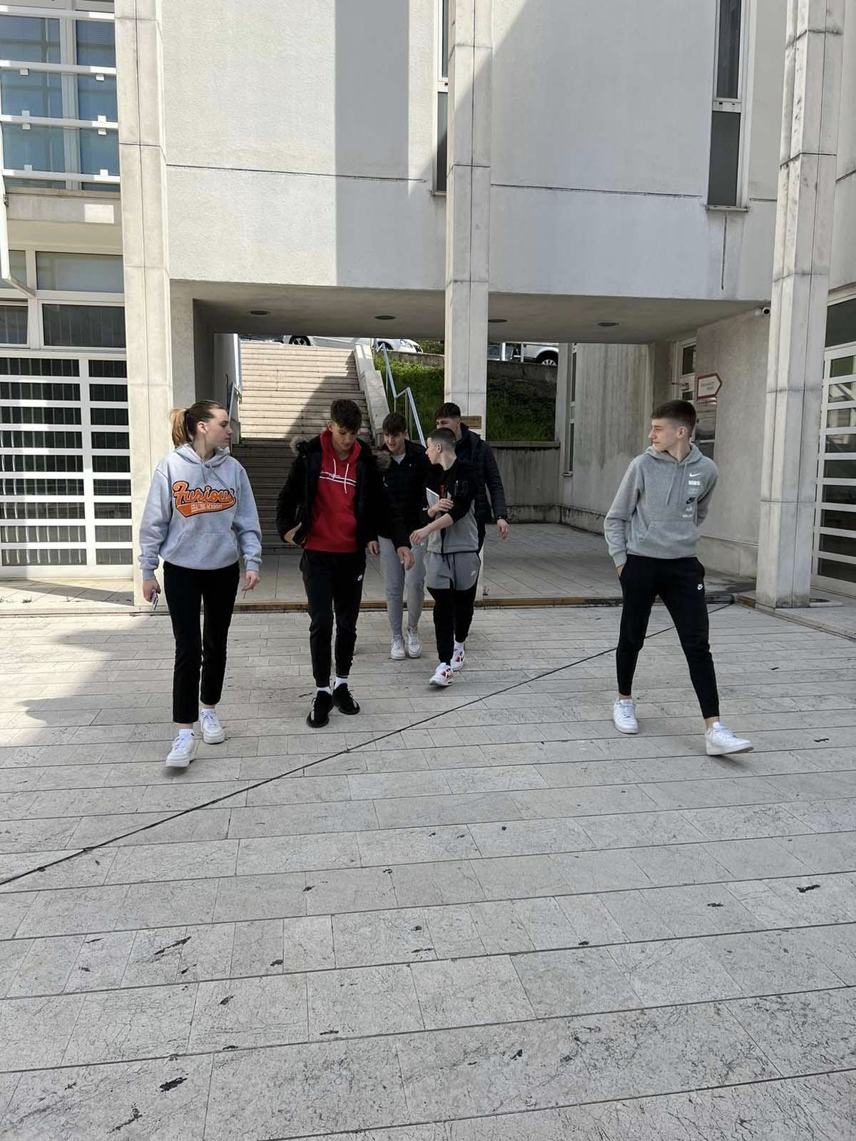 Slika 4