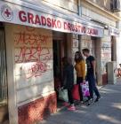 Donijeli Smo Jakne U Skladite Crvenog Kria