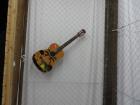 Gitara Iz Sklonita