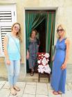 Profesorice Daria Mrdalj I Matea Kolanovi S Pakom ipkaricom I Njezinom ipkom.