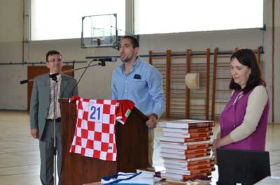 Hrvoje Kovaevi