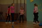 Dorija I Njene Prijateljice Pokazale Su Nam Gimnastiko-Plesnu Koreografiju 