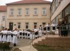 U ISEKIVANJU