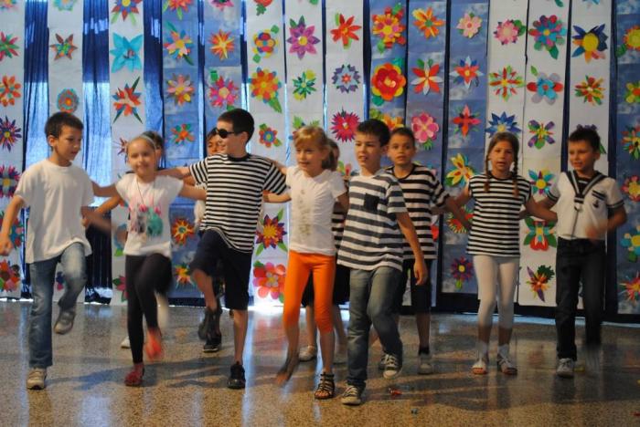 http://os-domovinske-zahvalnosti-kn.skole.hr/upload/os-domovinske-zahvalnosti-kn/album/125/large_img_103531.jpg