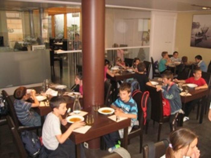http://os-domovinske-zahvalnosti-kn.skole.hr/upload/os-domovinske-zahvalnosti-kn/album/76/large_img_40372.jpg