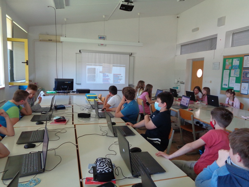 eTwinning projekt Teachers4Europe: Democratic Values in the Era of Artificial Intelligence