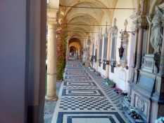 Mirogoj b