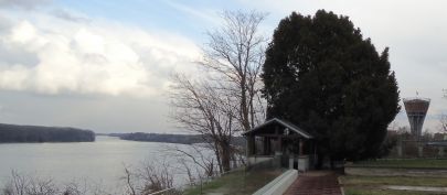 Vodotoranj i Dunav