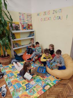 Kutak za citanje 4