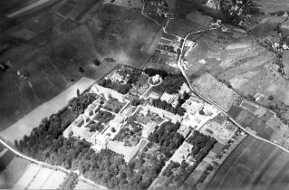 avionski_snimak_kompleks_bolnice_vrape_iz_1930._godine