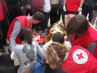 Pokazna Vjeba Pruanja Prve Pomoi- Volonteri Mladei CK – Split Te Jakov, Klara I Neven.