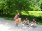Igramo Se U Parkiu Ispred Muzeja