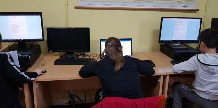 UPITNIK POVODOM DANA SIGURNIJEG INTERNETA