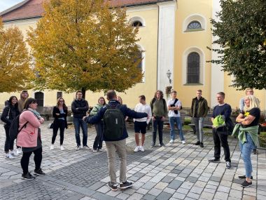 YEsspecialistsVZ 5.JPG