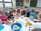 Pravljenje Vocne Salate011