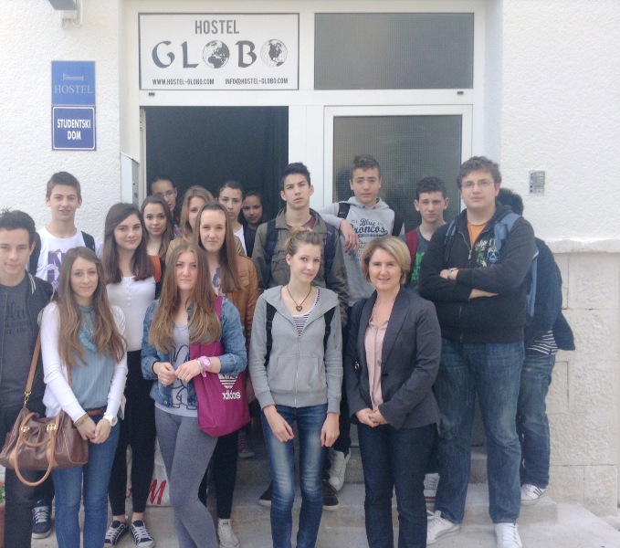 I. B na terenskoj nastavi, Hostel Globo, iben