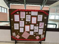  Ljubav je velikodu�na, dobrostiva je ljubav, ne zavidi, ljubav se ne hvasta, ne nadima se; nije ne